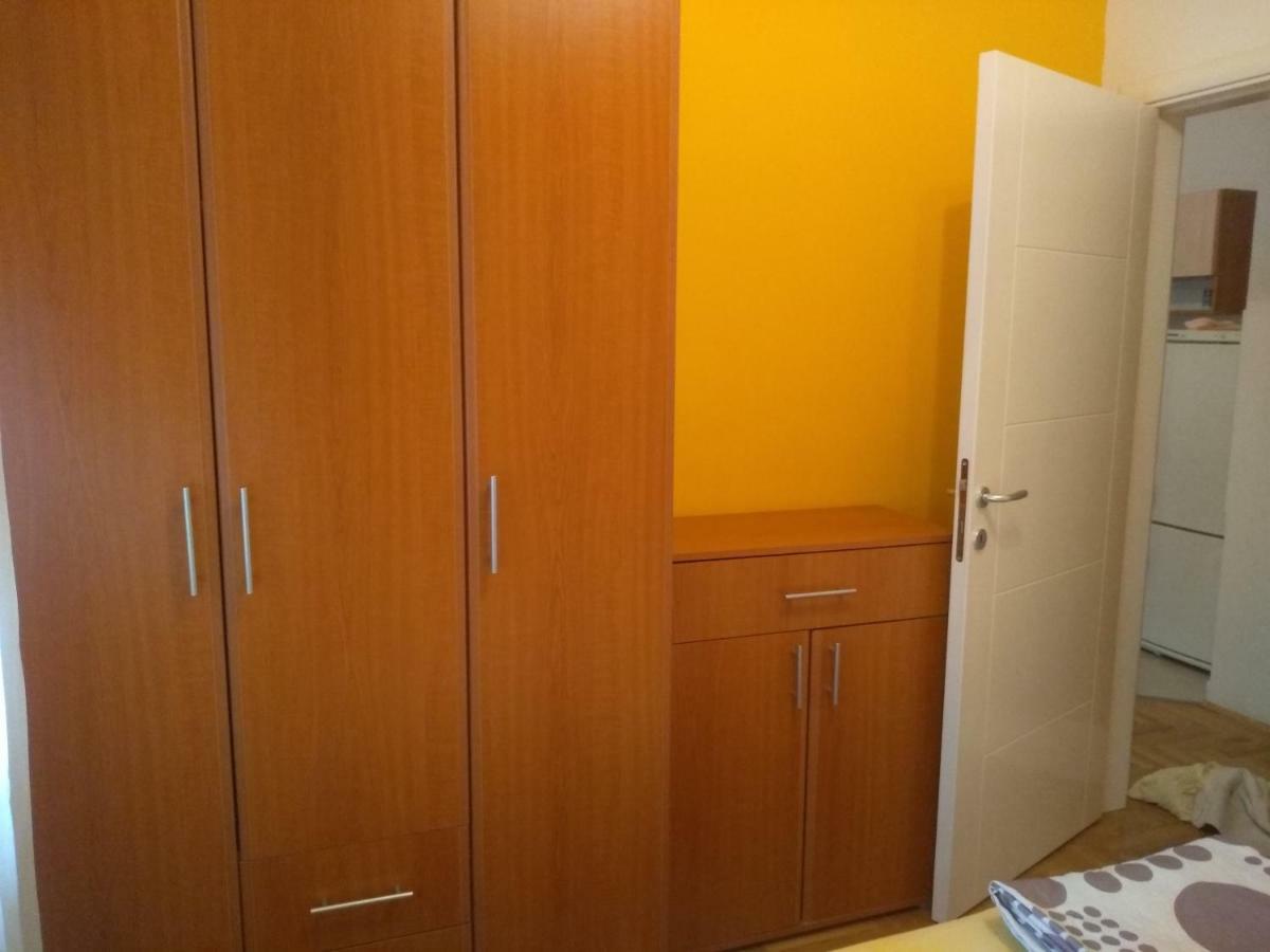 Apartman Marina Sa Garazom Nowy Sad Zewnętrze zdjęcie